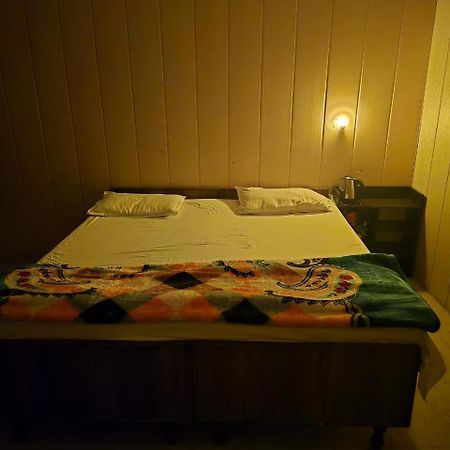 Kashi Shree Appartement Benares Buitenkant foto